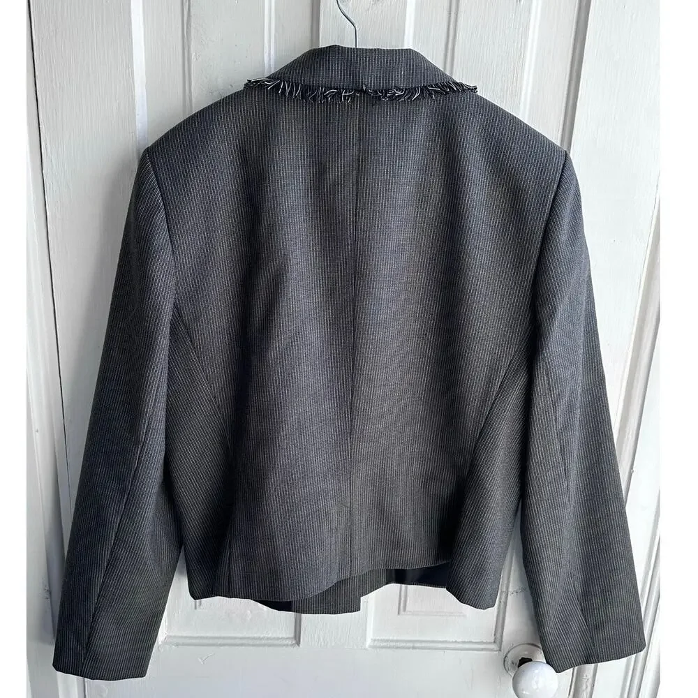 Harvé Bernard Wool Blazer | Size 12 | Gray Textured Jacket